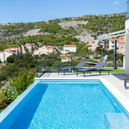 Infinity View Villa